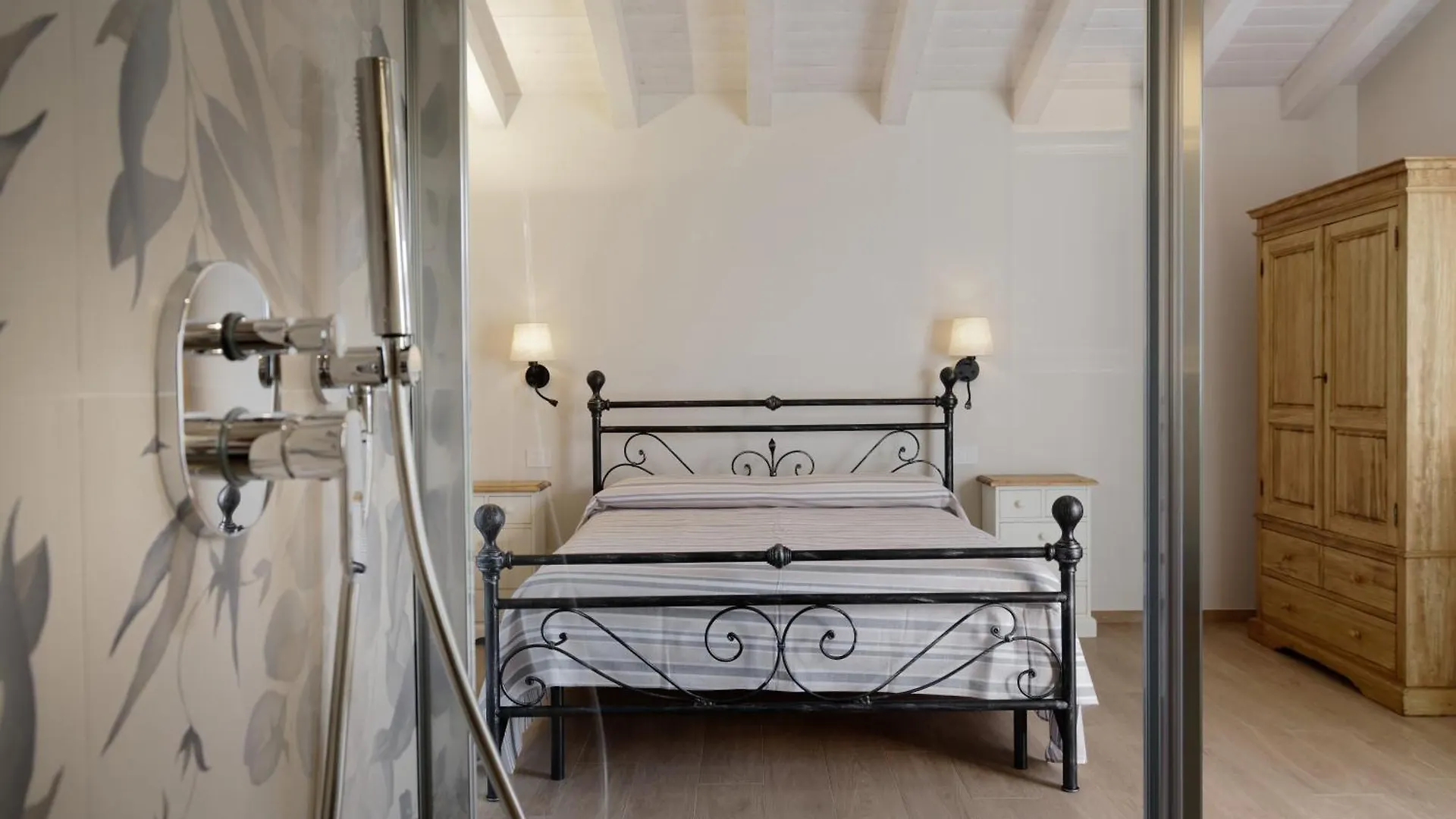 Hotel Il Frutteto Pietrasanta 0*,  Italia